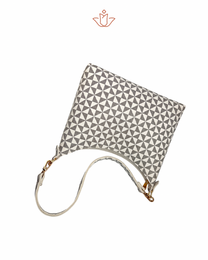 Moon Crossbody Tasche