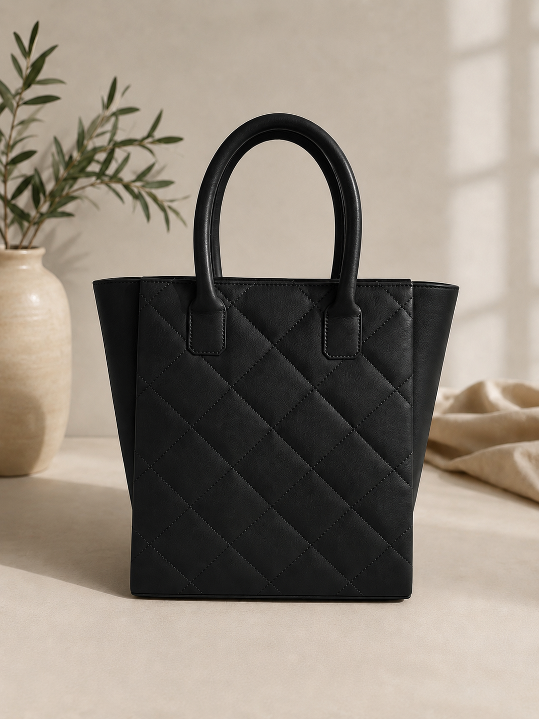 NOURA QUILTED TOTE BAG -936